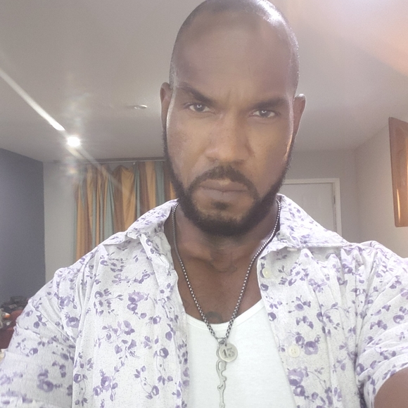 Meet your Posher, William - Picture 3 of 4